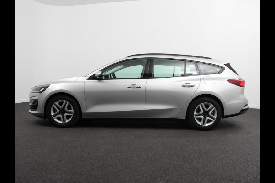 Ford FOCUS Wagon 1.0 EcoBoost 125pk Connected | Navigatie | Parkeer sensoren | Dab | Cruise control | Airco | Led | Airco | Lane assist Ford FOCUS Wagon 1.0 EcoBoost 125pk Connected | Navigatie | Parkeer sensoren | Dab | Cruise control | Airco | Led | Airco | Lane assist