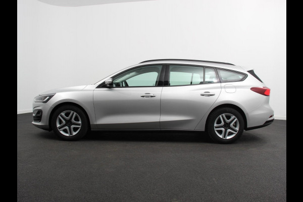 Ford FOCUS Wagon 1.0 EcoBoost 125pk Connected | Navigatie | Parkeer sensoren | Dab | Cruise control | Airco | Led | Airco | Lane assist Ford FOCUS Wagon 1.0 EcoBoost 125pk Connected | Navigatie | Parkeer sensoren | Dab | Cruise control | Airco | Led | Airco | Lane assist