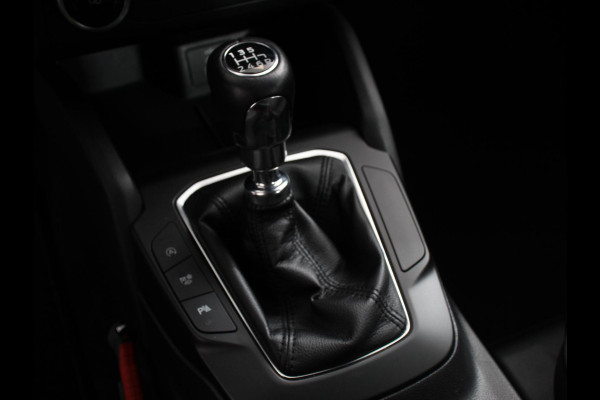 Ford FOCUS Wagon 1.0 EcoBoost 125pk Connected | Navigatie | Parkeer sensoren | Dab | Cruise control | Airco | Led | Airco | Lane assist Ford FOCUS Wagon 1.0 EcoBoost 125pk Connected | Navigatie | Parkeer sensoren | Dab | Cruise control | Airco | Led | Airco | Lane assist