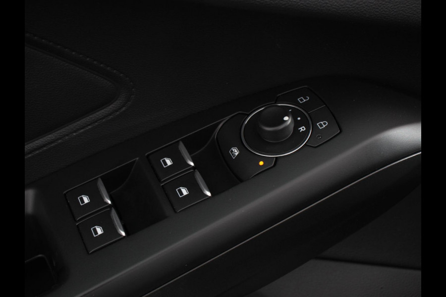 Ford FOCUS Wagon 1.0 EcoBoost 125pk Connected | Navigatie | Parkeer sensoren | Dab | Cruise control | Airco | Led | Airco | Lane assist Ford FOCUS Wagon 1.0 EcoBoost 125pk Connected | Navigatie | Parkeer sensoren | Dab | Cruise control | Airco | Led | Airco | Lane assist