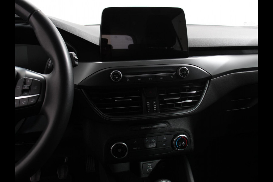 Ford FOCUS Wagon 1.0 EcoBoost 125pk Connected | Navigatie | Parkeer sensoren | Dab | Cruise control | Airco | Led | Airco | Lane assist Ford FOCUS Wagon 1.0 EcoBoost 125pk Connected | Navigatie | Parkeer sensoren | Dab | Cruise control | Airco | Led | Airco | Lane assist