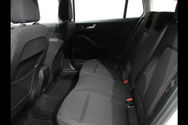 Ford FOCUS Wagon 1.0 EcoBoost 125pk Connected | Navigatie | Parkeer sensoren | Dab | Cruise control | Airco | Led | Airco | Lane assist Ford FOCUS Wagon 1.0 EcoBoost 125pk Connected | Navigatie | Parkeer sensoren | Dab | Cruise control | Airco | Led | Airco | Lane assist