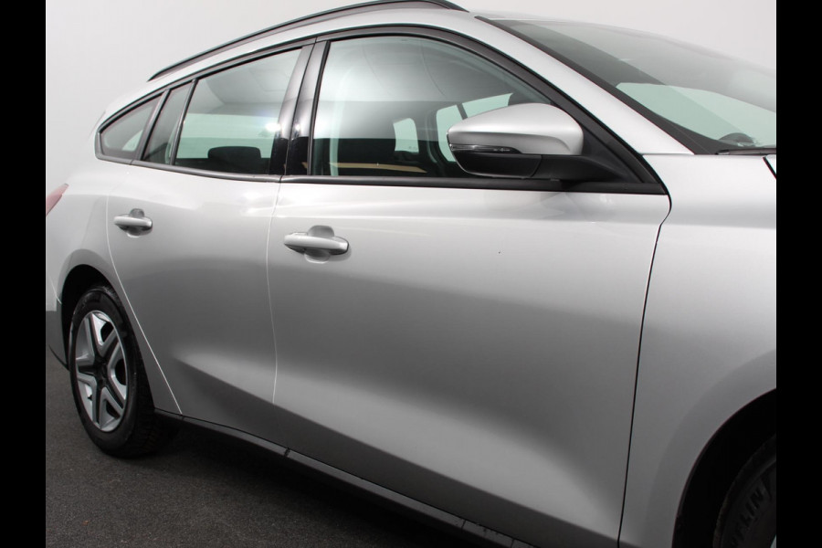Ford FOCUS Wagon 1.0 EcoBoost 125pk Connected | Navigatie | Parkeer sensoren | Dab | Cruise control | Airco | Led | Airco | Lane assist Ford FOCUS Wagon 1.0 EcoBoost 125pk Connected | Navigatie | Parkeer sensoren | Dab | Cruise control | Airco | Led | Airco | Lane assist