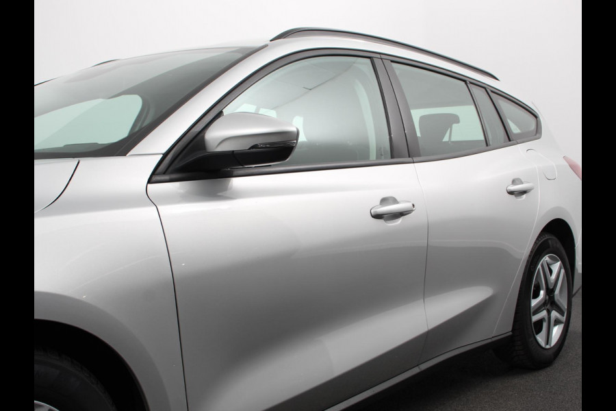 Ford FOCUS Wagon 1.0 EcoBoost 125pk Connected | Navigatie | Parkeer sensoren | Dab | Cruise control | Airco | Led | Airco | Lane assist Ford FOCUS Wagon 1.0 EcoBoost 125pk Connected | Navigatie | Parkeer sensoren | Dab | Cruise control | Airco | Led | Airco | Lane assist