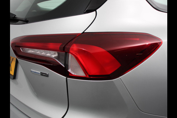 Ford FOCUS Wagon 1.0 EcoBoost 125pk Connected | Navigatie | Parkeer sensoren | Dab | Cruise control | Airco | Led | Airco | Lane assist Ford FOCUS Wagon 1.0 EcoBoost 125pk Connected | Navigatie | Parkeer sensoren | Dab | Cruise control | Airco | Led | Airco | Lane assist