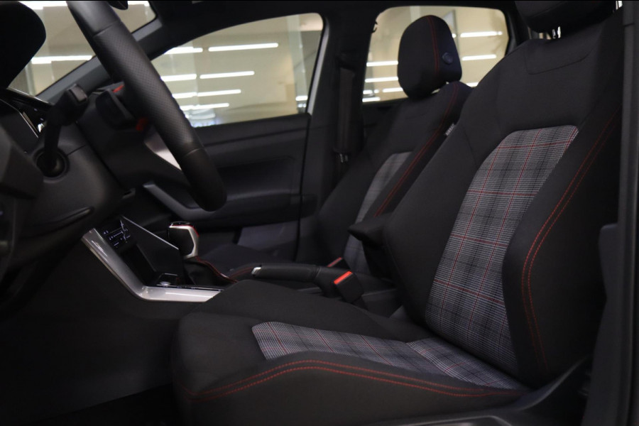 Volkswagen Polo 2.0 TSI GTI PANO/CARPLAY/STOELV/KEYLES/CAM/SFEERV/VOL