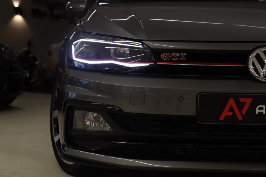 Volkswagen Polo 2.0 TSI GTI PANO/CARPLAY/STOELV/KEYLES/CAM/SFEERV/VOL