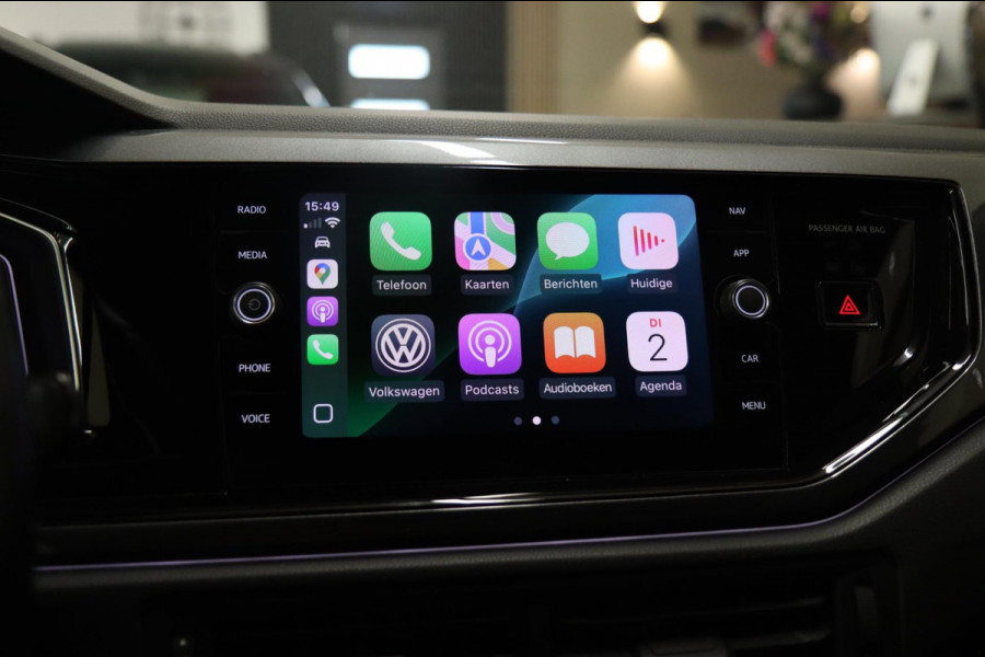 Volkswagen Polo 2.0 TSI GTI PANO/CARPLAY/STOELV/KEYLES/CAM/SFEERV/VOL