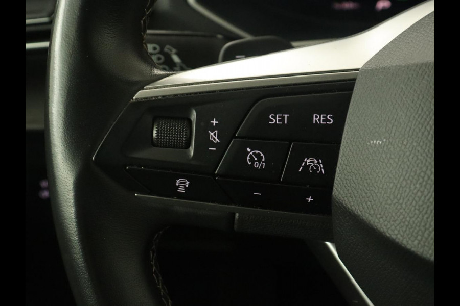 Seat Tarraco 1.4 TSI e-Hybrid PHEV Xcellence | Panoramadak | 360 Camera | Stoelverwarming | Carplay | Alcantara | Adaptive cruise | Achterbankverwarming | Navigatie | Park Assist | Plug In
