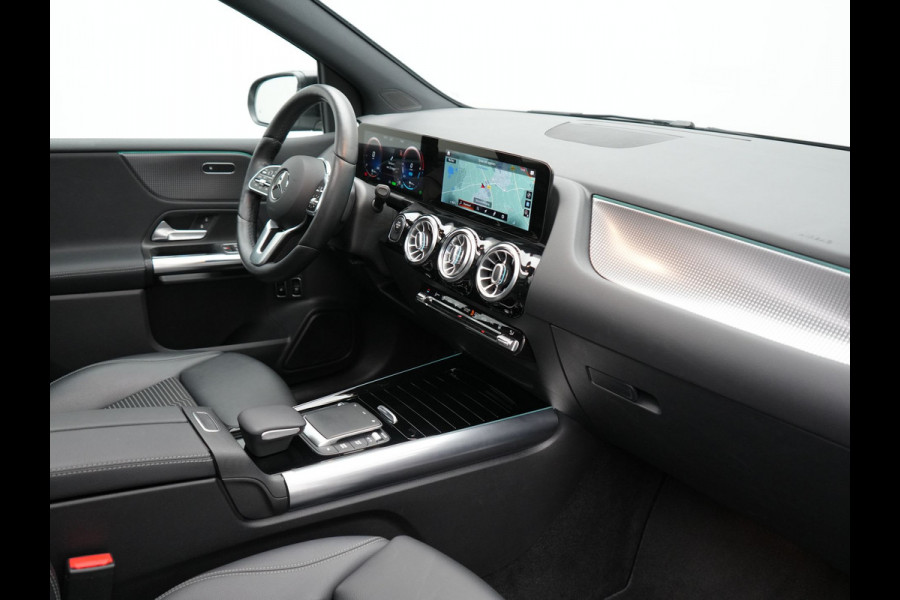 Mercedes-Benz B-Klasse 250 e Progressive Plug In Hybrid 218pk PHEV | Panodak | Multibeam LED | Widescreen | Adaptive Cruise | Sportstoelen Verwarmd | Stuur Verwarmd | Blis | Sfeerverlichting | Apple Carplay | Navigatie | Keyless | DAB |