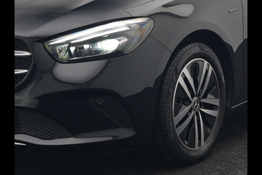 Mercedes-Benz B-Klasse 250 e Progressive Plug In Hybrid 218pk PHEV | Panodak | Multibeam LED | Widescreen | Adaptive Cruise | Sportstoelen Verwarmd | Stuur Verwarmd | Blis | Sfeerverlichting | Apple Carplay | Navigatie | Keyless | DAB |