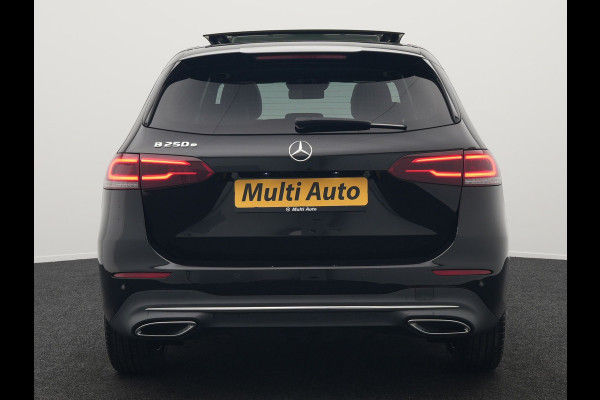 Mercedes-Benz B-Klasse 250 e Progressive Plug In Hybrid 218pk PHEV | Panodak | Multibeam LED | Widescreen | Adaptive Cruise | Sportstoelen Verwarmd | Stuur Verwarmd | Blis | Sfeerverlichting | Apple Carplay | Navigatie | Keyless | DAB |