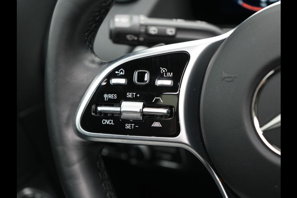 Mercedes-Benz B-Klasse 250 e Progressive Plug In Hybrid 218pk PHEV | Panodak | Multibeam LED | Widescreen | Adaptive Cruise | Sportstoelen Verwarmd | Stuur Verwarmd | Blis | Sfeerverlichting | Apple Carplay | Navigatie | Keyless | DAB |