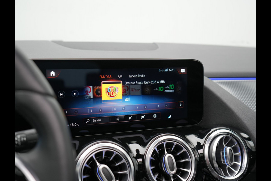 Mercedes-Benz B-Klasse 250 e Progressive Plug In Hybrid 218pk PHEV | Panodak | Multibeam LED | Widescreen | Adaptive Cruise | Sportstoelen Verwarmd | Stuur Verwarmd | Blis | Sfeerverlichting | Apple Carplay | Navigatie | Keyless | DAB |