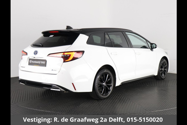 Toyota Corolla Touring Sports Hybrid 140 Business Bi-Tone | Stuur-/Stoelverwarming | Parkeersensoren | Apple Carplay & AndriodAUTO | Navigatie