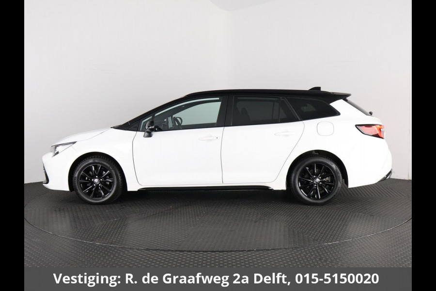 Toyota Corolla Touring Sports Hybrid 140 Business Bi-Tone | Stuur-/Stoelverwarming | Parkeersensoren | Apple Carplay & AndriodAUTO | Navigatie