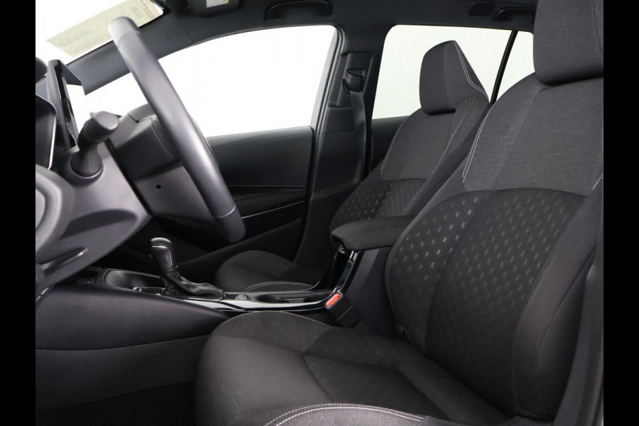 Toyota Corolla Touring Sports Hybrid 140 Business Bi-Tone | Stuur-/Stoelverwarming | Parkeersensoren | Apple Carplay & AndriodAUTO | Navigatie