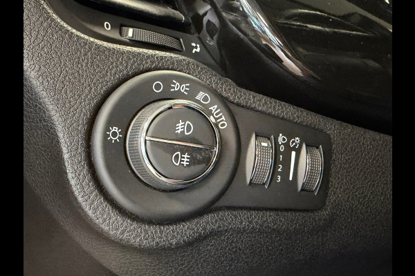 Fiat 500X 1.4 Turbo MultiAir AUT. AIRCO CAMERA NAVIGATIE CRUISE STOEL-STUURVERWARMING KEYLESS-GO USB PDC