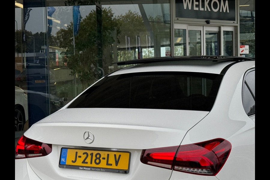 Mercedes-Benz A-Klasse 200 AMG Night Pano|Sfeer|Dodehoek|Memory|Multibeam