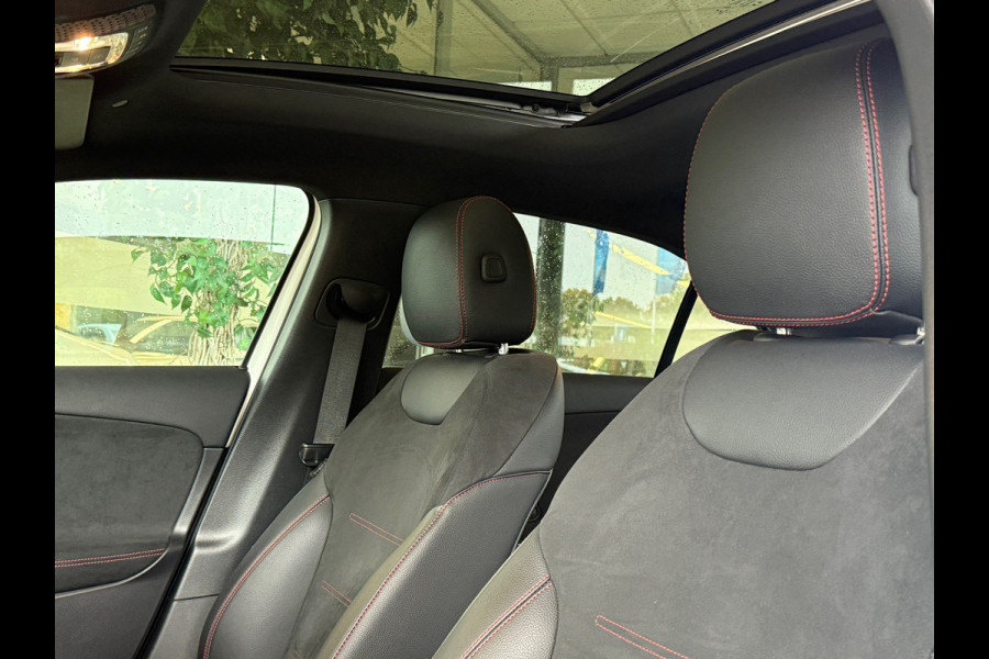 Mercedes-Benz A-Klasse 200 AMG Night Pano|Sfeer|Dodehoek|Memory|Multibeam