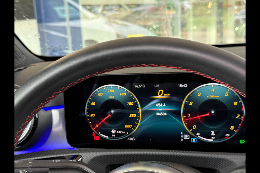 Mercedes-Benz A-Klasse 200 AMG Night Pano|Sfeer|Dodehoek|Memory|Multibeam