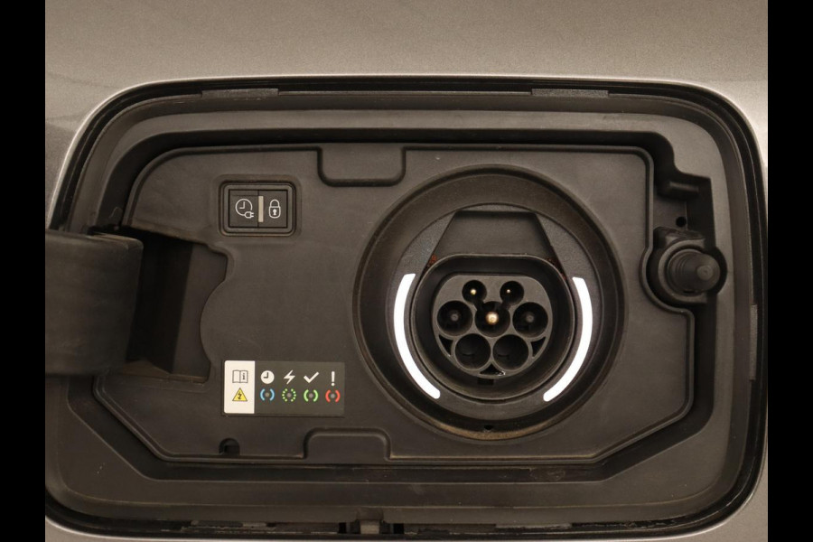 Citroën C5 Aircross 1.6 Plug-in Hybrid 225 Business | Trekhaak | Carplay | Navigatie | Camera | Parkeerhulp | Digital Cockpit | Climate control | Cruise control | PHEV