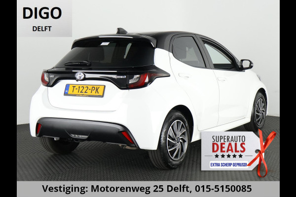 Toyota Yaris 1.5 HYBRID AUTOMAAT BLACK & WHITE GARANTIE 8-2033 NAVIGATIE.CLIMA.CRUISE