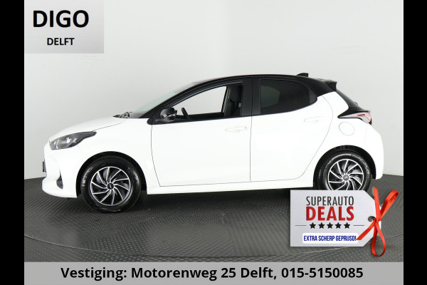 Toyota Yaris 1.5 HYBRID AUTOMAAT BLACK & WHITE GARANTIE 8-2033 NAVIGATIE.CLIMA.CRUISE