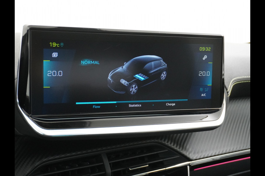 Peugeot e-208 EV GT 350 50kWh Panormadak Adap.Cruise 360°Camera Navi Ecc Stoelverwarming Apple Carplay Android Auto DAB+ Lane Assist Keyless Led Pdc 1e Eigenaar Origineel Nederlandse Auto