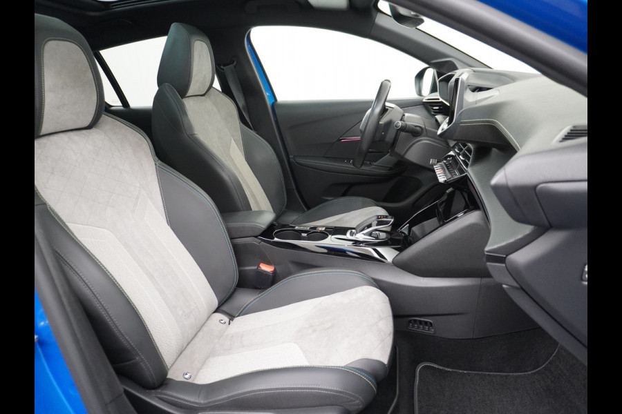 Peugeot e-208 EV GT 350 50kWh Panormadak Adap.Cruise 360°Camera Navi Ecc Stoelverwarming Apple Carplay Android Auto DAB+ Lane Assist Keyless Led Pdc 1e Eigenaar Origineel Nederlandse Auto