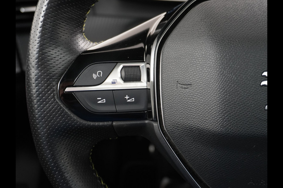 Peugeot e-208 EV GT 350 50kWh Panormadak Adap.Cruise 360°Camera Navi Ecc Stoelverwarming Apple Carplay Android Auto DAB+ Lane Assist Keyless Led Pdc 1e Eigenaar Origineel Nederlandse Auto