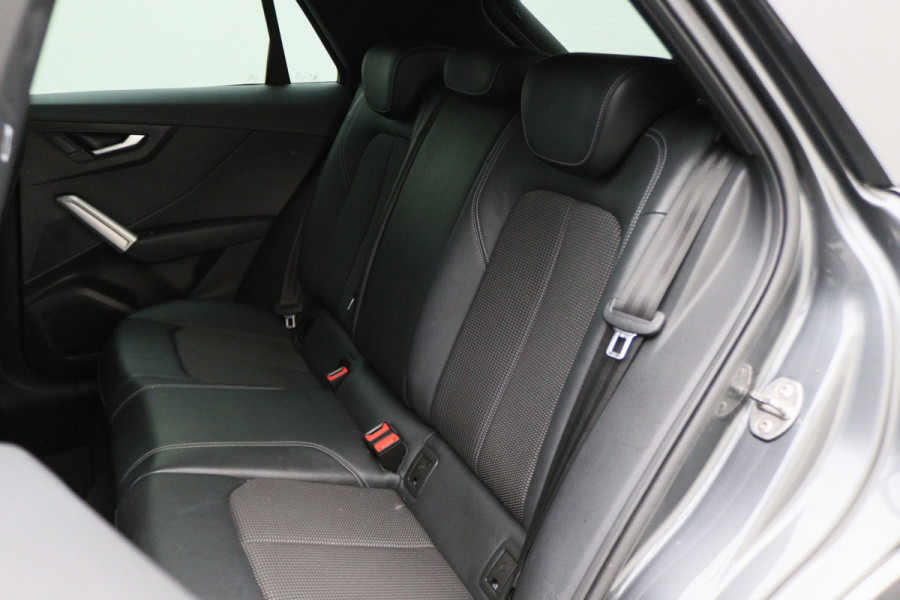 Audi Q2 30 TFSI S Edition 2x S-Line, LED, Apple Carplay, Climate, Navigatie, DAB