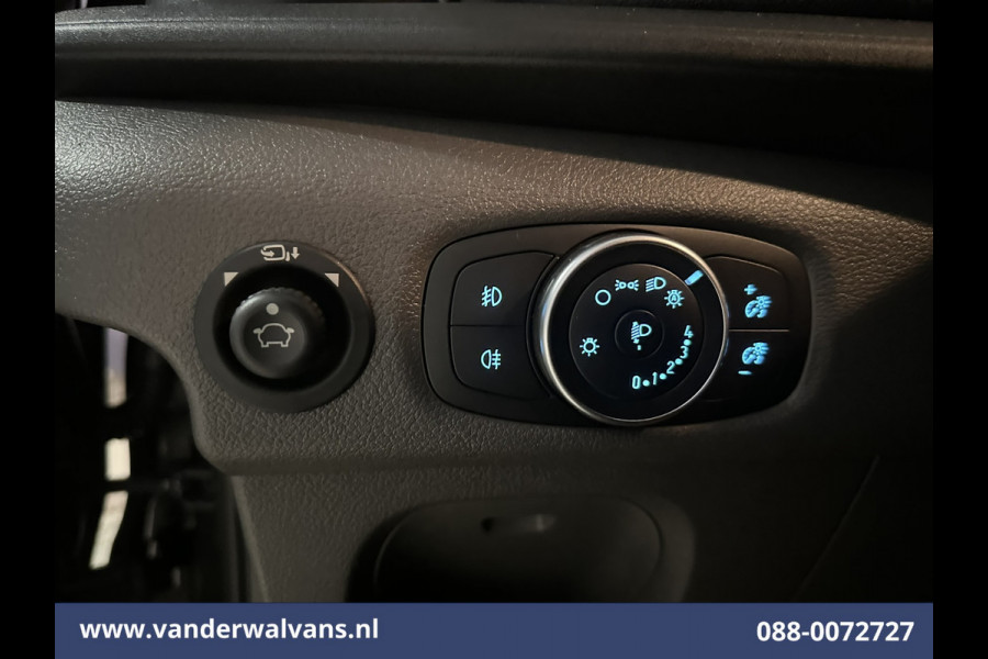 Ford Transit 2.0 TDCI 130pk Bakwagen Laadklep Euro6 Airco | 951kg laadvermogen | Camera | Navigatie | Cruisecontrol LM velgen, Verwarmde voorruit, Stoelverwarming, Bijrijdersbank