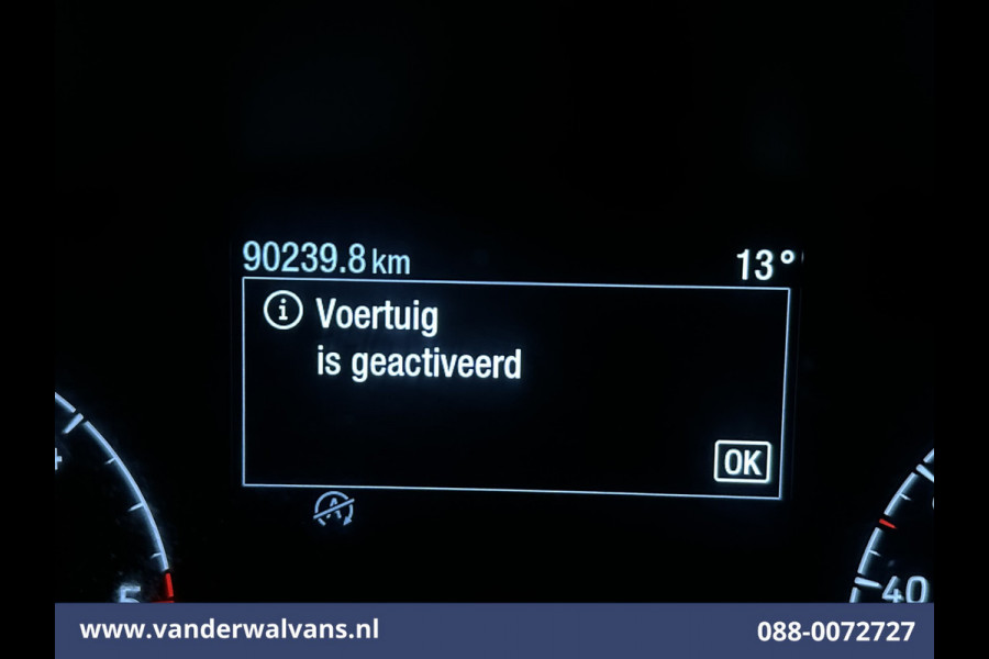 Ford Transit 2.0 TDCI 130pk Bakwagen Laadklep Euro6 Airco | 951kg laadvermogen | Camera | Navigatie | Cruisecontrol LM velgen, Verwarmde voorruit, Stoelverwarming, Bijrijdersbank