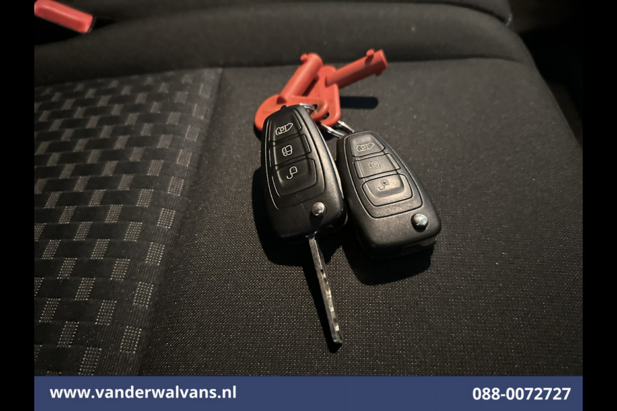Ford Transit 2.0 TDCI 130pk Bakwagen Laadklep Euro6 Airco | 951kg laadvermogen | Camera | Navigatie | Cruisecontrol LM velgen, Verwarmde voorruit, Stoelverwarming, Bijrijdersbank