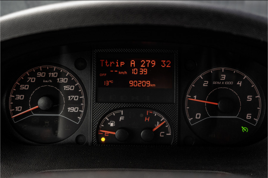 Peugeot Boxer 2.0 BlueHDI L3H3 | 160PK | Camera | Navigatie | Cruise | Airco | 3T Trekgewicht | Euro 6