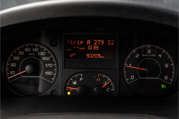 Peugeot Boxer 2.0 BlueHDI L3H3 | 160PK | Camera | Navigatie | Cruise | Airco | 3T Trekgewicht | Euro 6