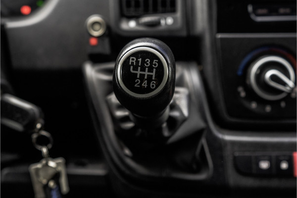 Peugeot Boxer 2.0 BlueHDI L3H3 | 160PK | Camera | Navigatie | Cruise | Airco | 3T Trekgewicht | Euro 6