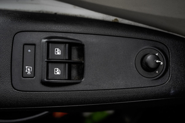 Peugeot Boxer 2.0 BlueHDI L3H3 | 160PK | Camera | Navigatie | Cruise | Airco | 3T Trekgewicht | Euro 6