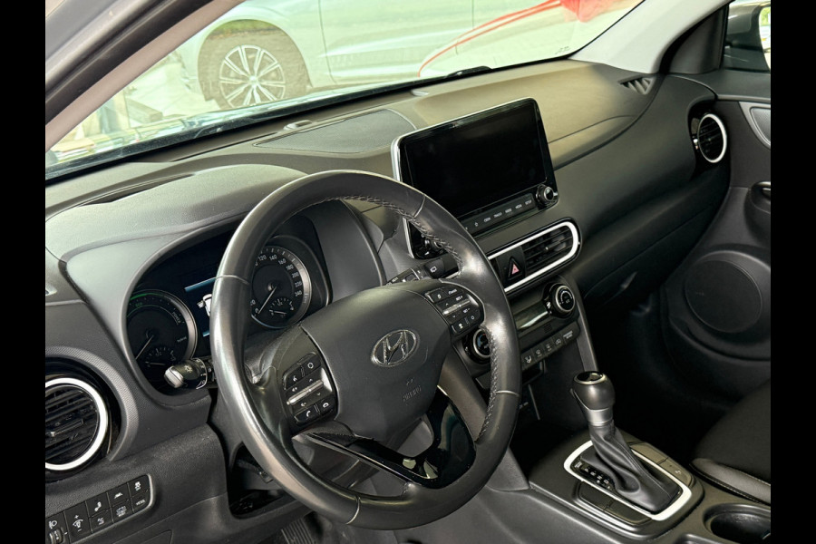 Hyundai Kona 1.6 GDI HEV Fashion Navi|Trekhaak|Camera|Dealer Onderhouden