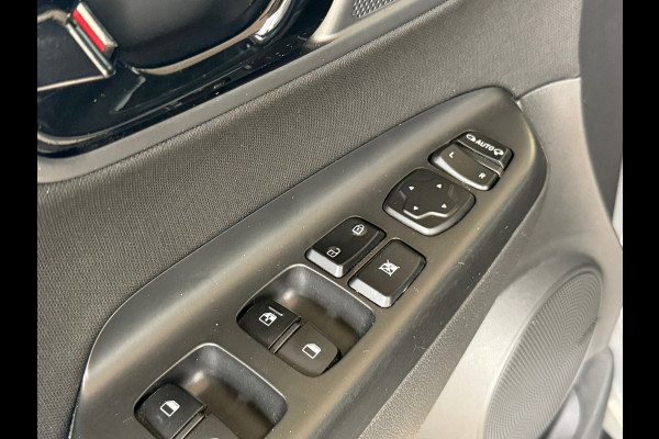 Hyundai Kona 1.6 GDI HEV Fashion Navi|Trekhaak|Camera|Dealer Onderhouden