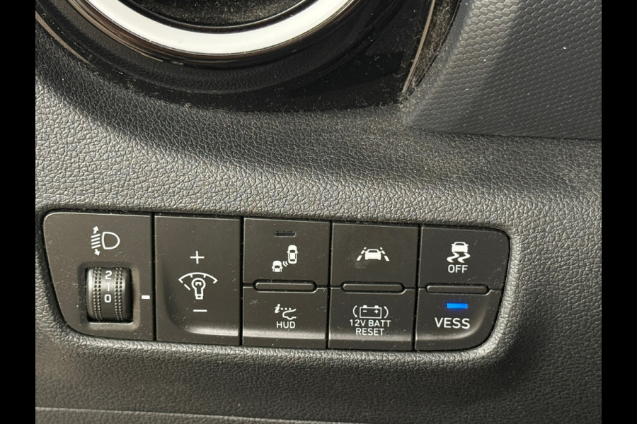 Hyundai Kona 1.6 GDI HEV Fashion Navi|Trekhaak|Camera|Dealer Onderhouden