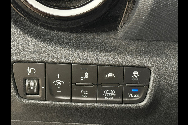 Hyundai Kona 1.6 GDI HEV Fashion Navi|Trekhaak|Camera|Dealer Onderhouden