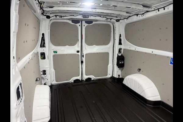 Ford E-Transit Custom 340 L2H1 65kWh l AIRCO l CARPLAY l CAMERA l CRUISE CONTROL