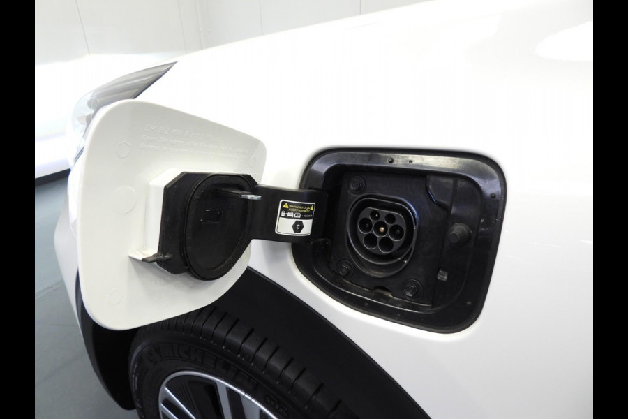 Kia Niro 1.6 GDi PHEV Plug-In DynamicPlusLine NAVI/CAMERA/LED/16"LMV!