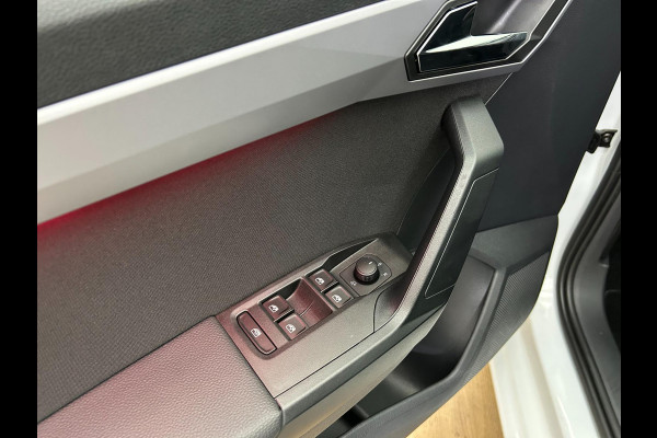 Seat Ibiza Occasion 1.0 TSI FR Business Intense (115 pk) | Tweedehands Seat Ibiza | Wit | Airco | Sportvelgen | Sportieve look