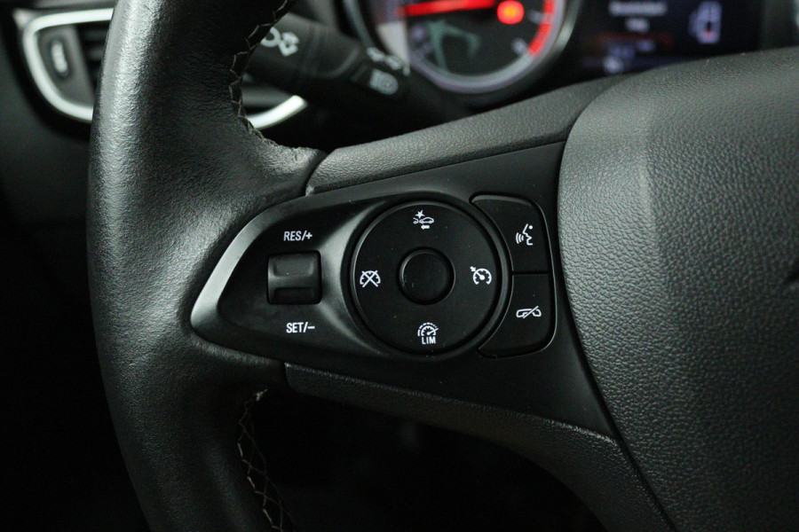 Opel Astra 1.4 Turbo Innovation (ACHTERUITRIJCAMERA, CRUISE CONTROL, NAVIGATIE, LANE-ASSIST)