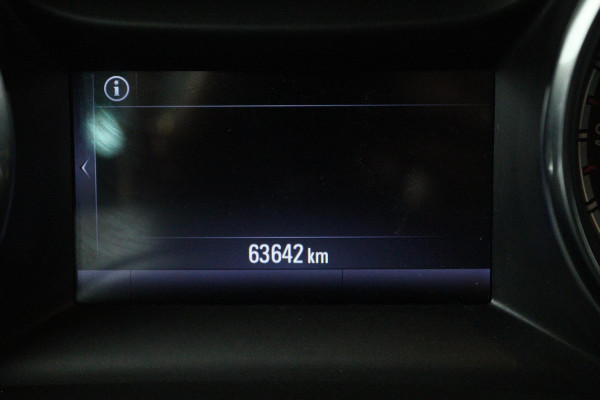Opel Astra 1.4 Turbo Innovation (ACHTERUITRIJCAMERA, CRUISE CONTROL, NAVIGATIE, LANE-ASSIST)
