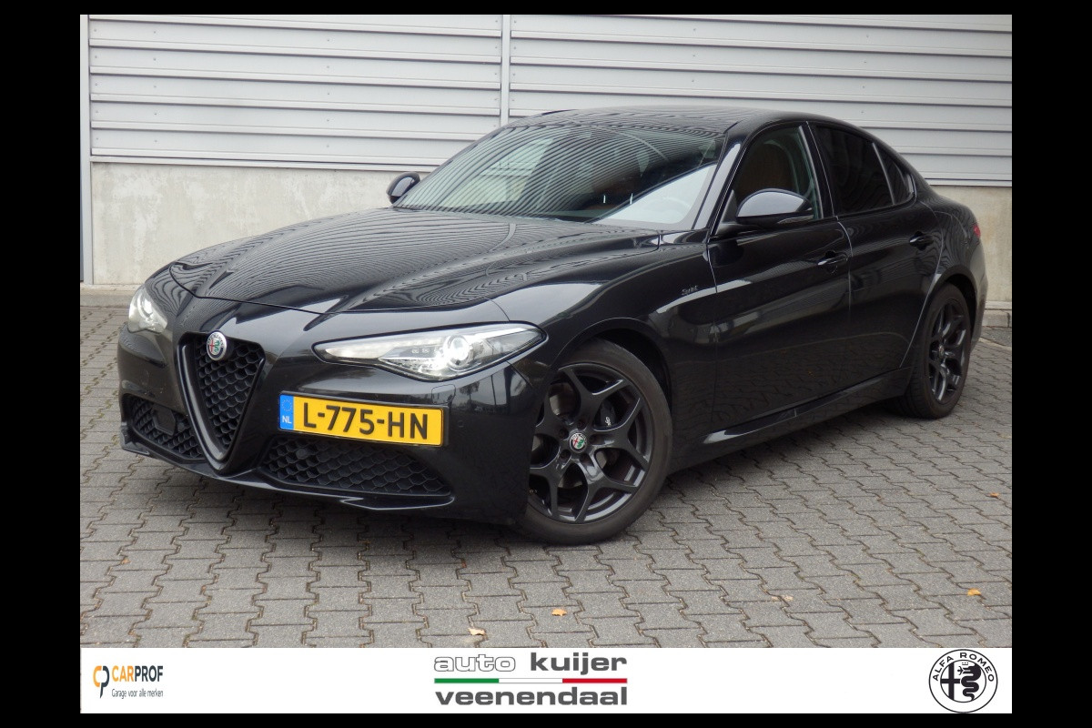 Alfa Romeo Giulia 2.2 Sprint I Automaat I 240 pk* I Schuif/kantel dak I Adp. crui