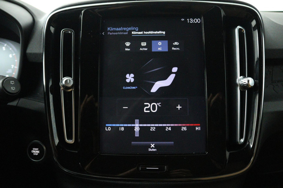 Volvo XC40 1.5 T3 Momentum Pro (TREKHAAK, H&K AUDIO, STOELVERWARMING, AUTOMAAT, ACHTERUITRIJCAMERA, PARKEERSENSOREN)
